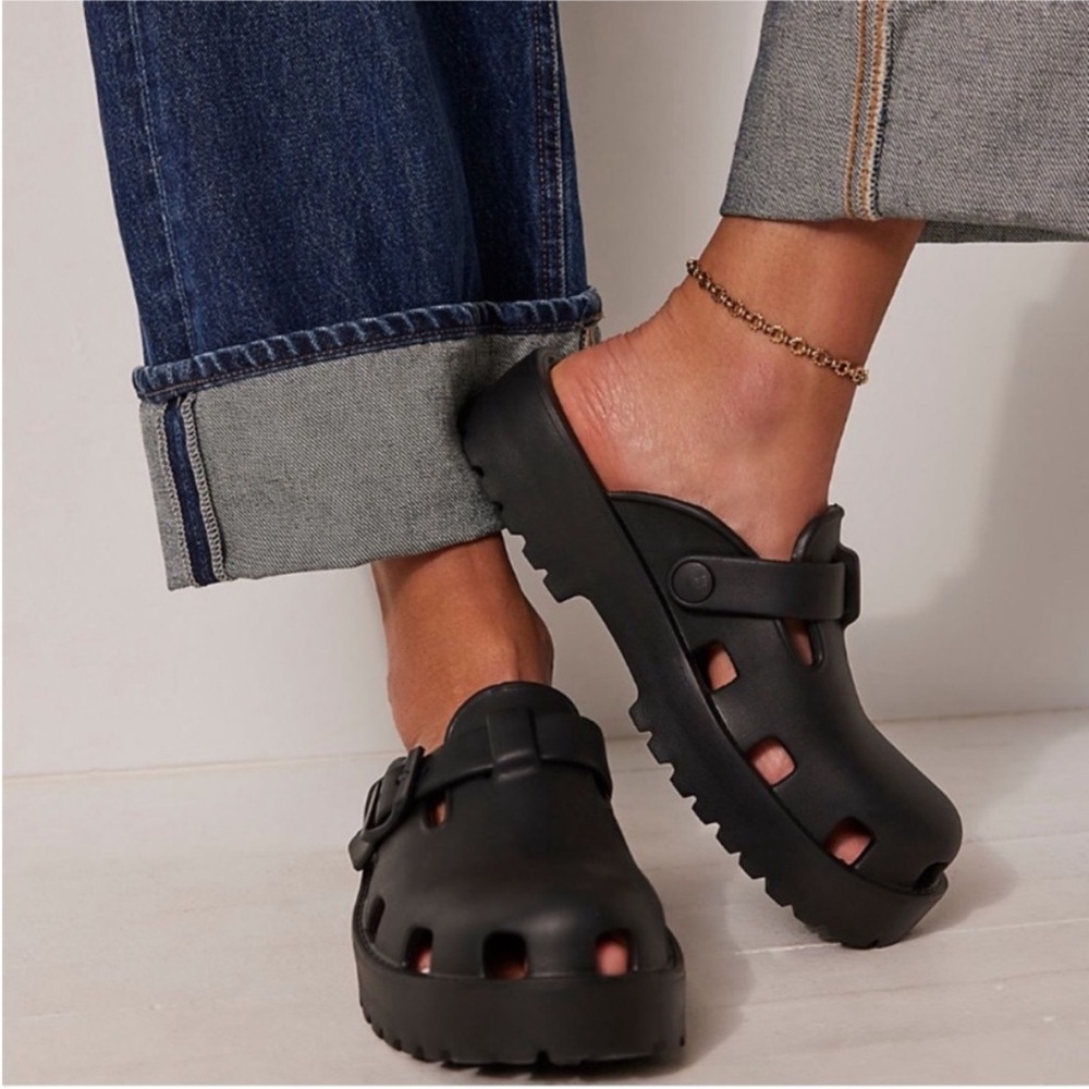 Free People Karlie Buckle Clog, Sz 9 - Picture 4 of 16